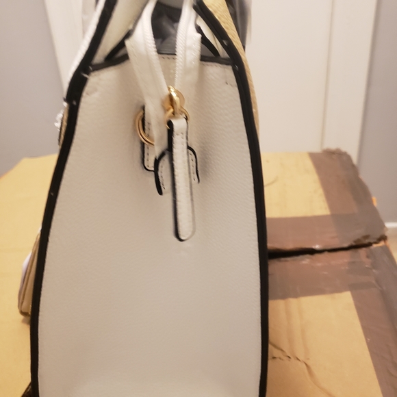 Messenger bag - Picture 2 of 3